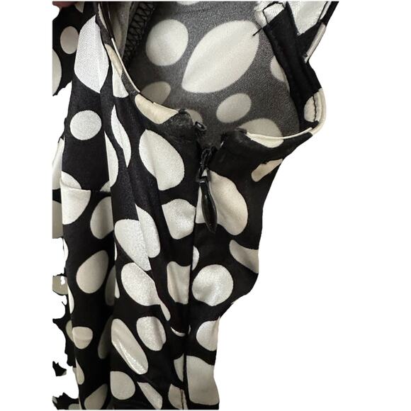 Maggy London Black and White Ruched Wrap MidiDress Size 6 cap sleeves polka dot - Picture 5 of 9